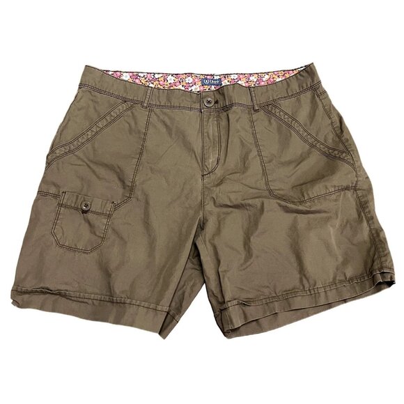 Izod women's green/gray cargo shorts size 16 - Picture 1 of 8